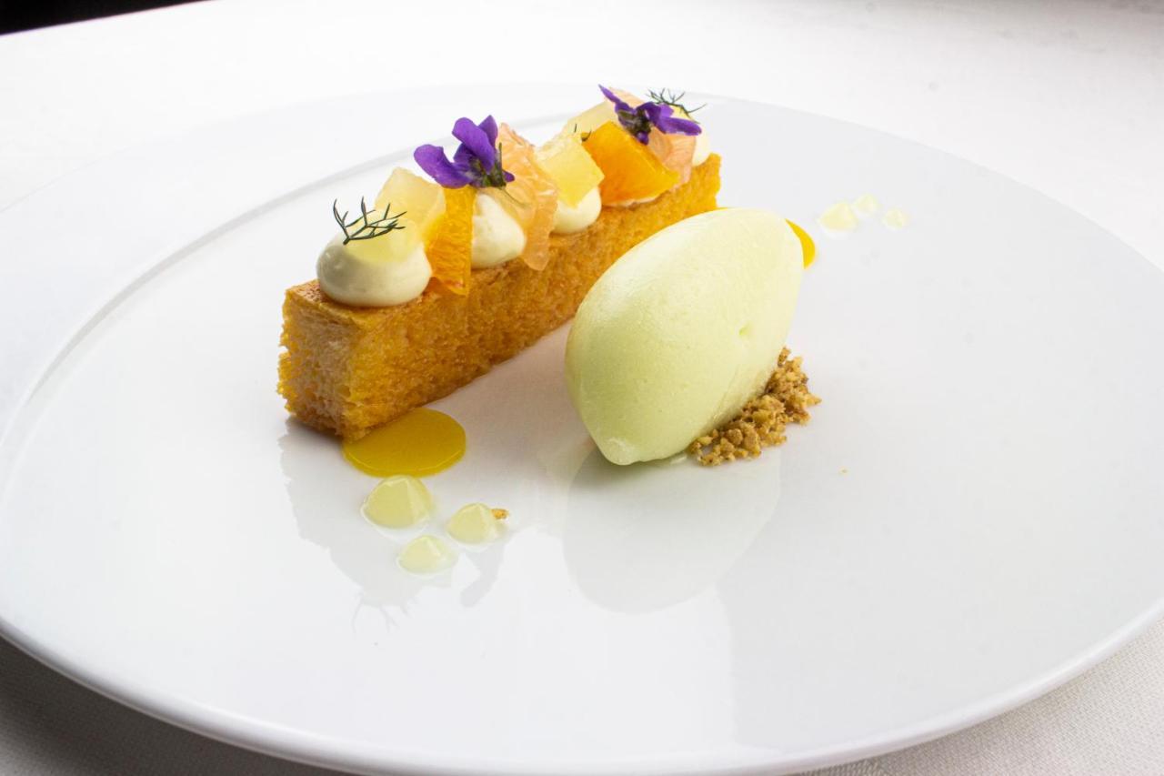 Chateau D'Origny, Chambres D'Hotes Et Restaurant Gastronomique Ouches Zewnętrze zdjęcie