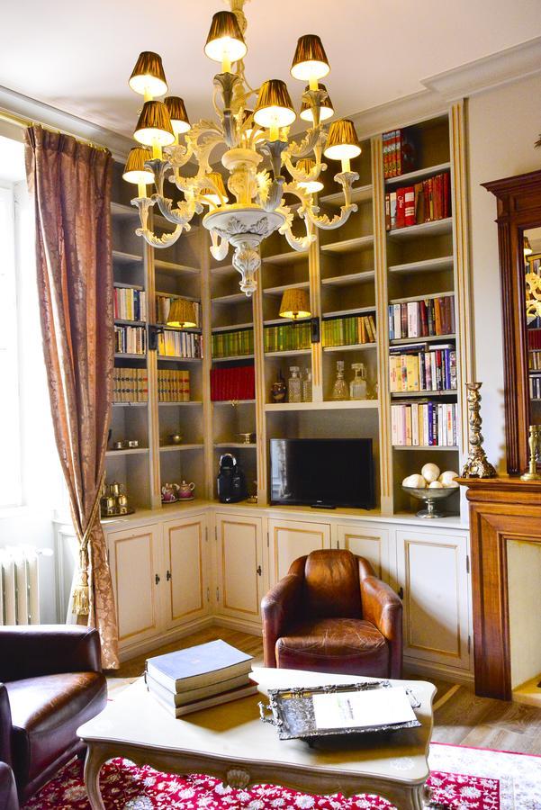 Chateau D'Origny, Chambres D'Hotes Et Restaurant Gastronomique Ouches Zewnętrze zdjęcie