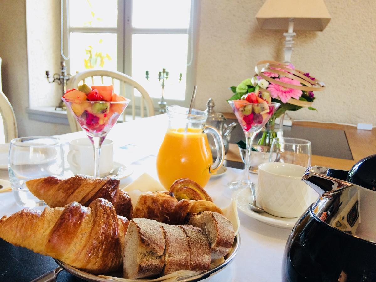 Chateau D'Origny, Chambres D'Hotes Et Restaurant Gastronomique Ouches Zewnętrze zdjęcie